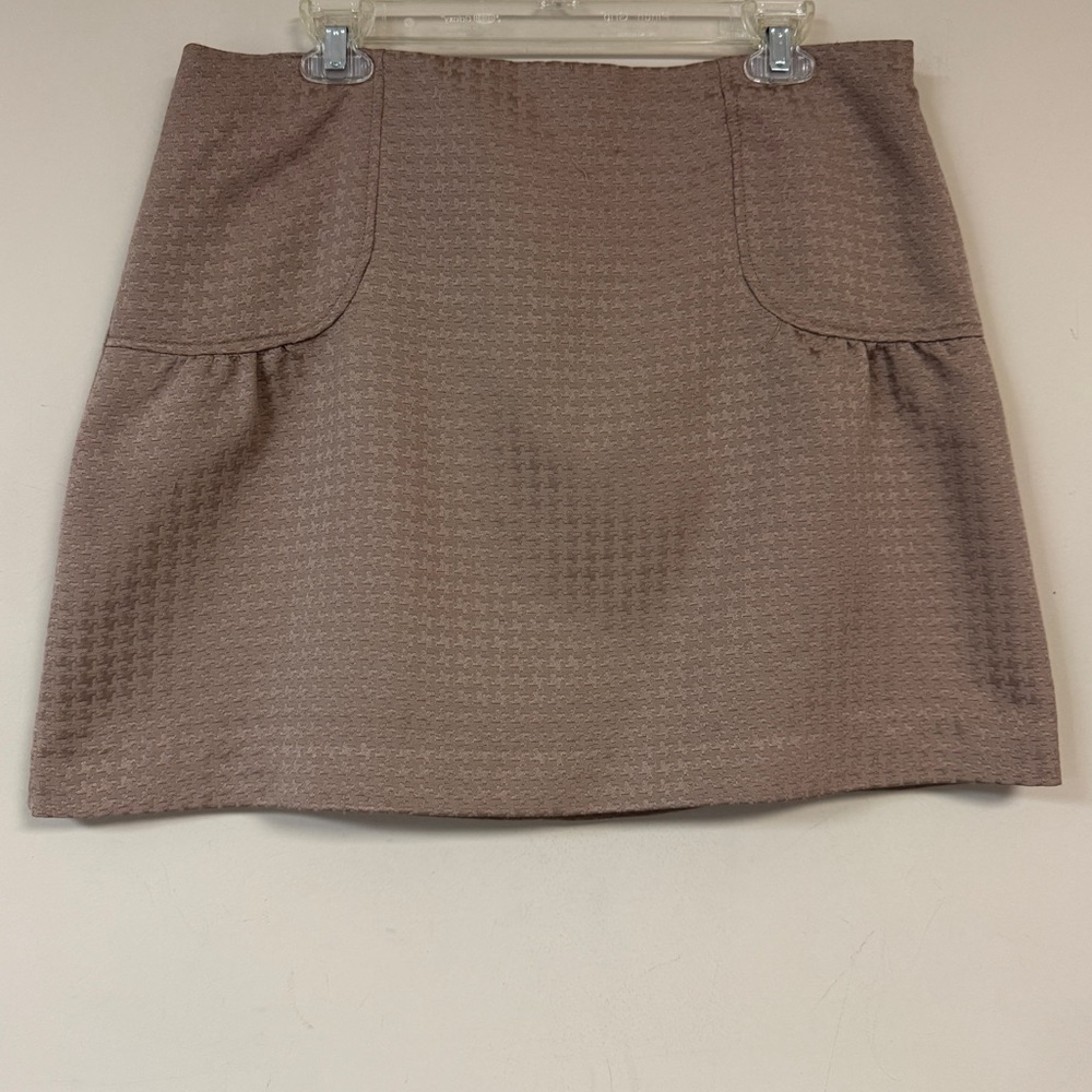 H&M Skirt Women’s 14 Tan Mini A-Line Summer Textured Pockets Party Office Work